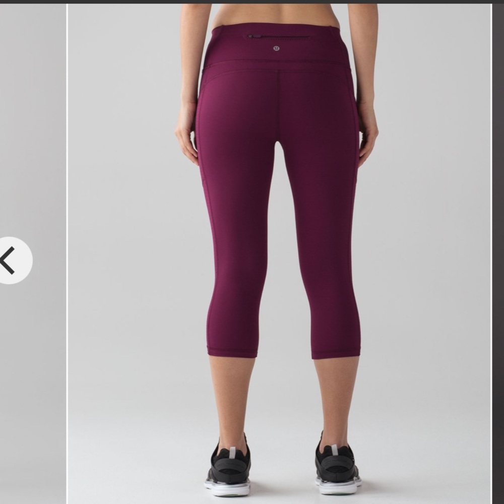 Lululemon Mind Over Miles Crop (17" )
Marvel